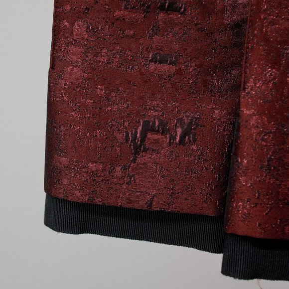 Dolce & Gabbana AW/09 Runway Pleated Metallic Red Skirt - Picture 6 of 9